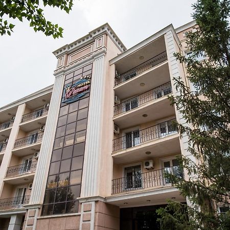 Rakhat Hotel Uralsk Exteriér fotografie