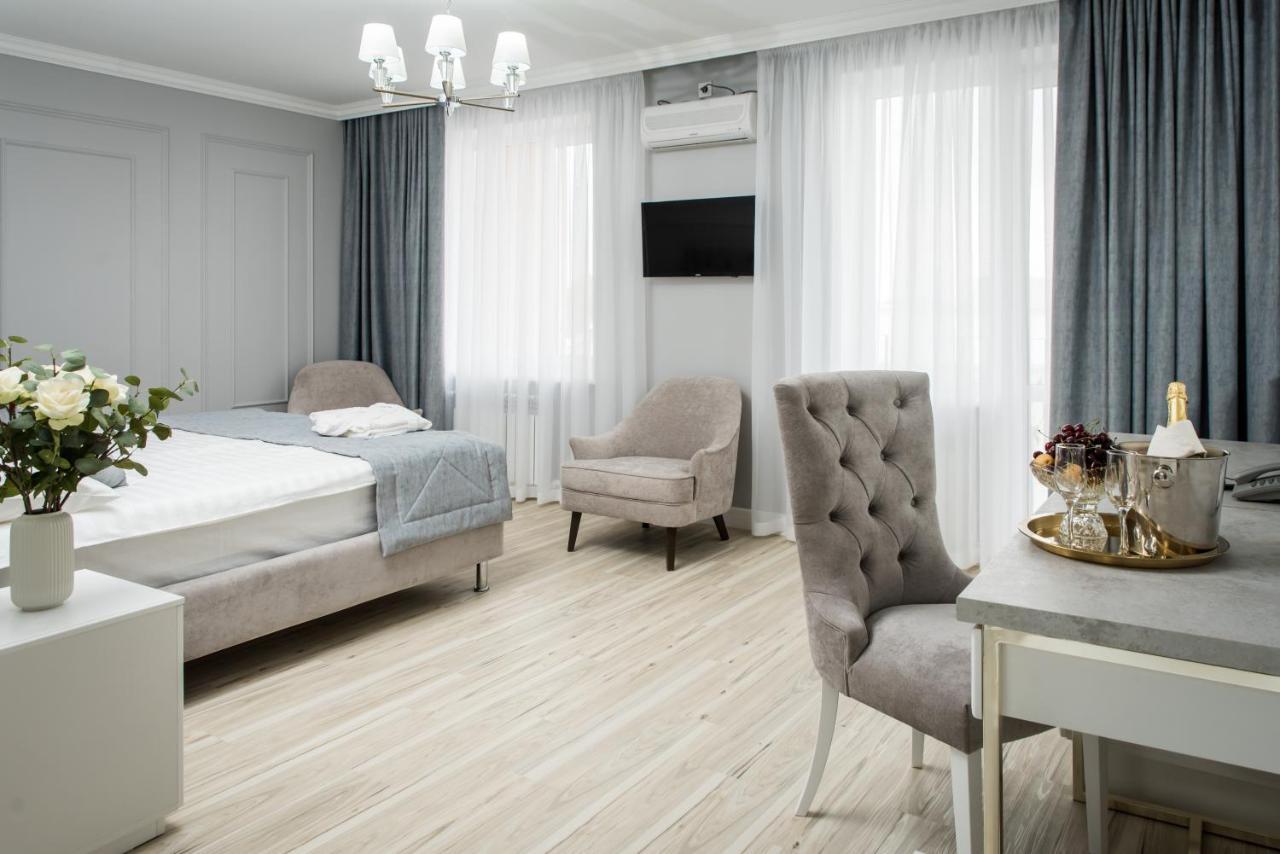 Rakhat Hotel Uralsk Exteriér fotografie