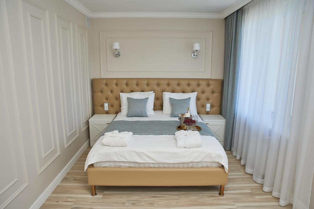 Rakhat Hotel Uralsk Exteriér fotografie