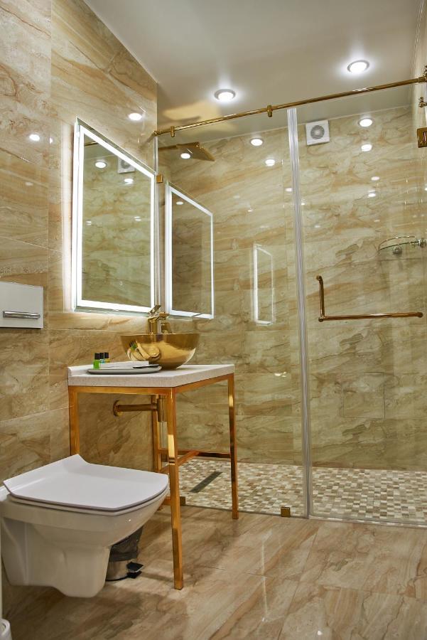 Rakhat Hotel Uralsk Exteriér fotografie
